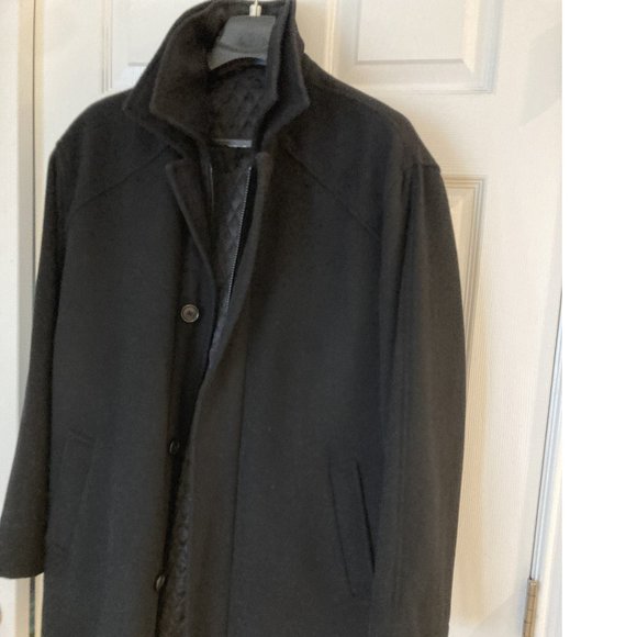 Wool blend coat for men with warm lining and double collar. - Picture 2 of 9